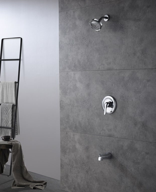 Kits de garniture de robinet de douche de salle de bains dissimulés fixés au mur en laiton avec vanne d'équilibrage de pression