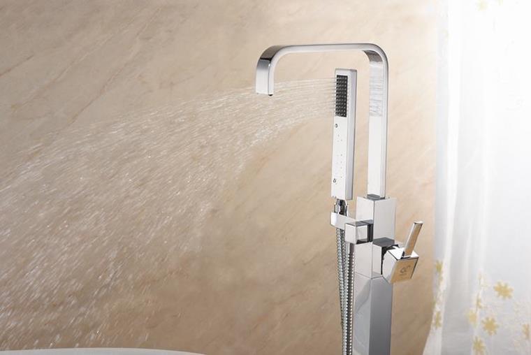 Robinet de baignoire autoportant filigrane CUPC debout avec mitigeur de douche en céramique remplisseur de montage de baignoire monté