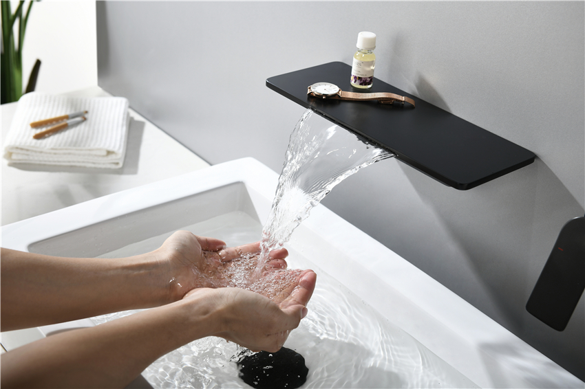 Robinet mitigeur de lavabo mural robinets noirs robinet de lavage or robinets de salle de bain montage en laiton moderne