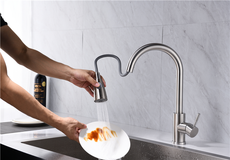 Tirez vers le bas robinet de cuisine luxe ressort pour évier pulvérisateur vaporisateur mitigeur filigrane bec avec retrait américain