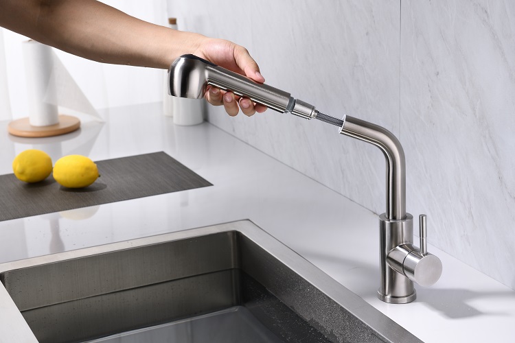 Sanitaires modernes flexibles en acier inoxydable 304 rabattable évier de cuisine eau mitigeur robinet mitigeur pour évier de cuisine