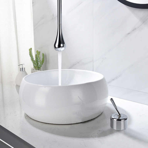 Robinets de lavabo montés sur salle de bains Mélangeurs de robinet de lavabo Salle de bains Robinets d'eau modernes de luxe