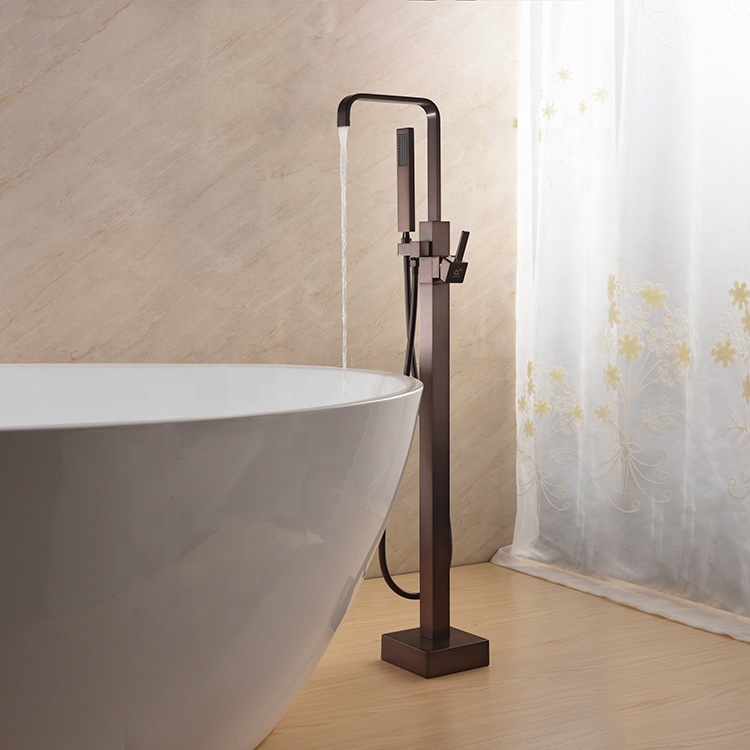 Bronze huilé ORB Support autoportant Robinets de salle de bain Mitigeur de baignoire avec douche à main