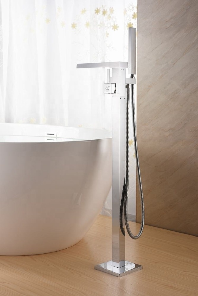 Robinet de baignoire autoportant de salle de bain avec douches de pulvérisateur à main pour douche mélangeur de remplissage de baignoire sans douche